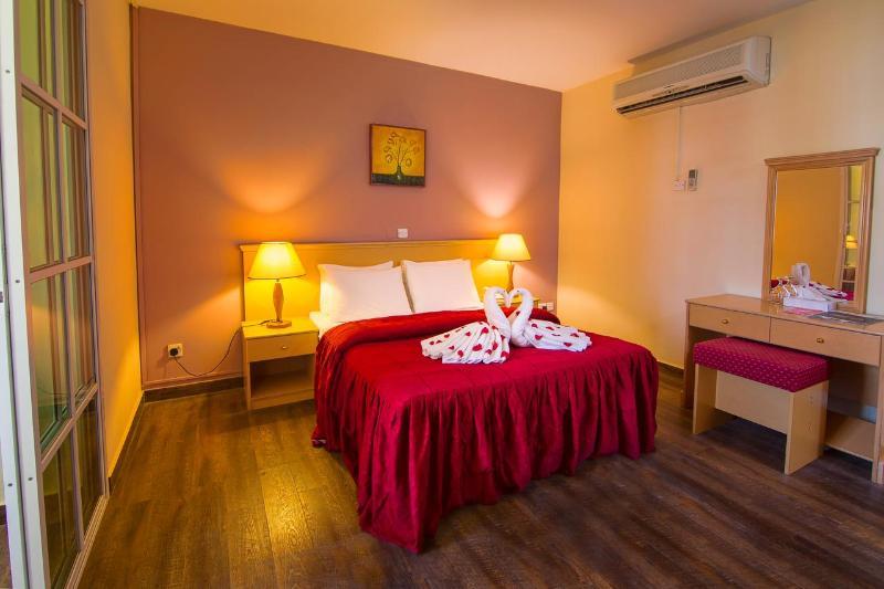 Mutrah Hotel Muscat Ngoại thất bức ảnh